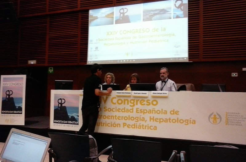 FOTO PONENCIA 1